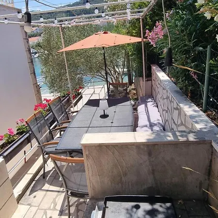 Segedin 아파트
