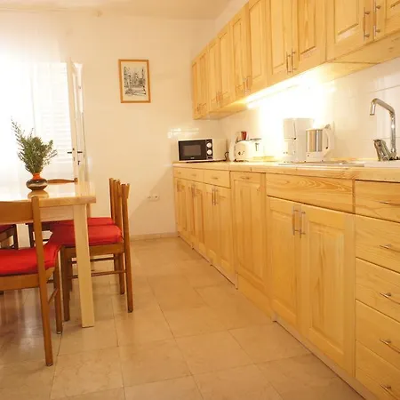 Apartment Segedin Zrnovo